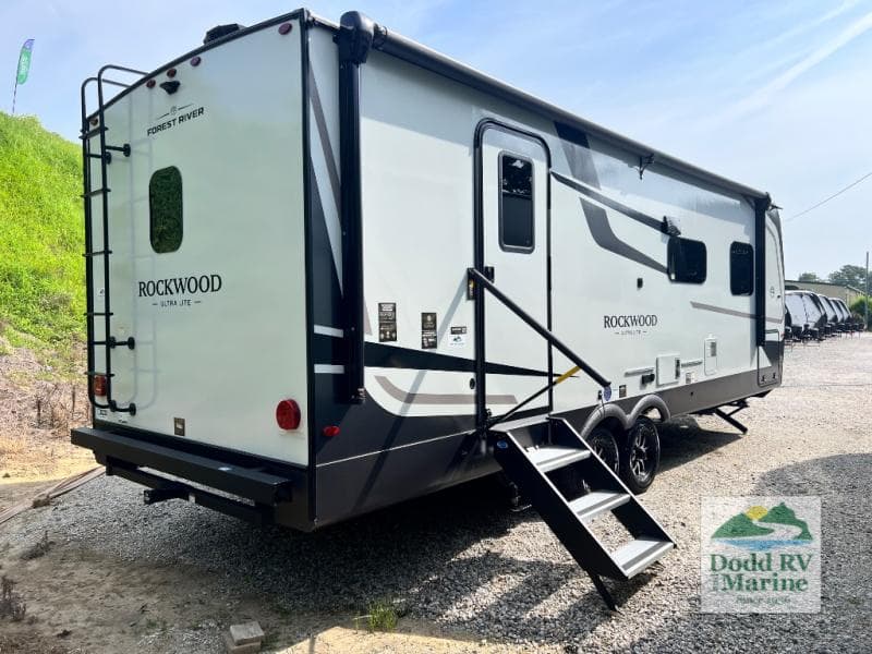 2027 Forest River ROCKWOOD ULTRA LITE 2606WS Photo in Yorktown VA 23692