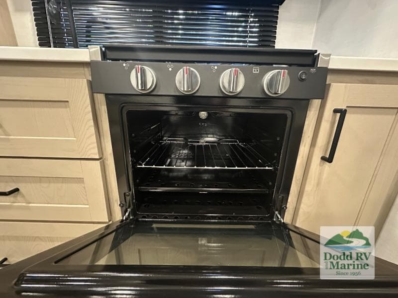 New 2026 Forest River ROCKWOOD MINI LITE 2515S - photo - 13