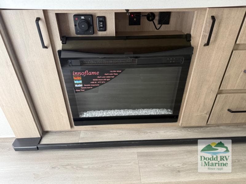 New 2026 Grand Design IMAGINE 2670MK - photo - 15