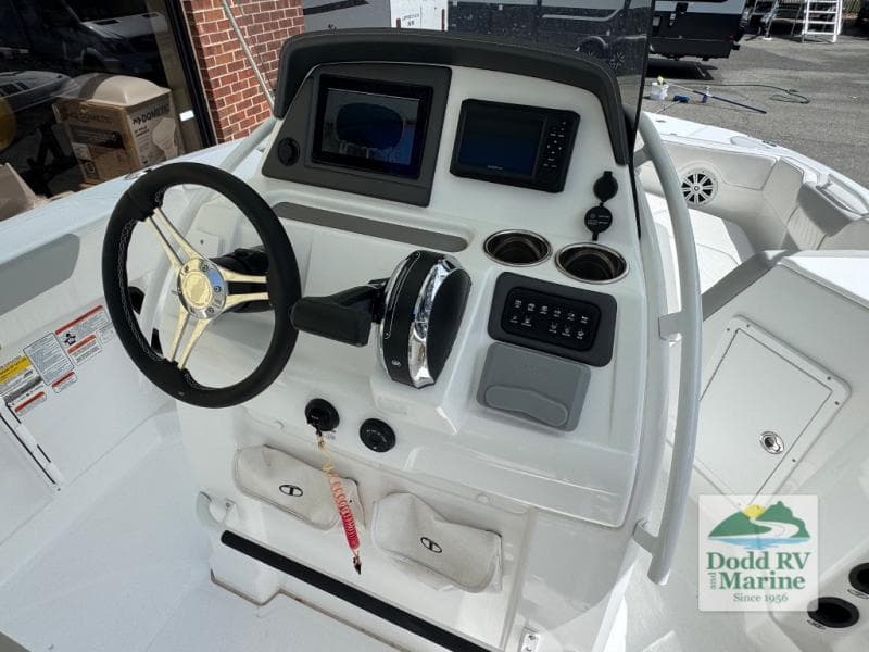 Pre-Owned 2023 Tracker TAHOE 2150CC - photo - 30