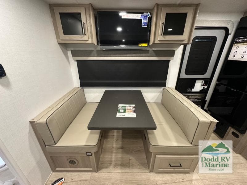 New 2026 Forest River ROCKWOOD MINI LITE 2515S - photo - 19