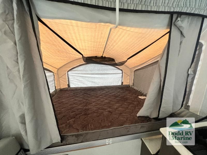 Pre-Owned 2022 Coachmen CLIPPER 1285SST - photo - 14