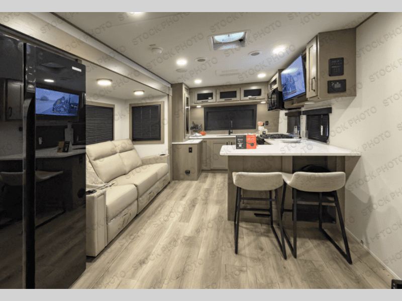 New 2026 Grand Design REFLECTION 322FKTS - photo - 63