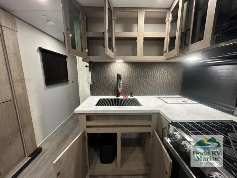 New 2026 Grand Design IMAGINE XLS 25RLE - photo - 9