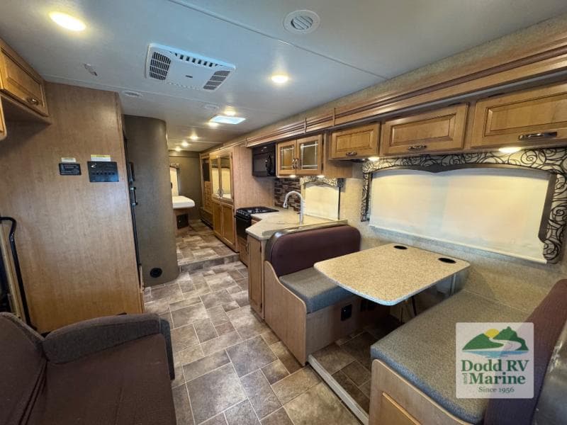 2016 Thor Four Winds 31W Photo in Yorktown VA 23692
