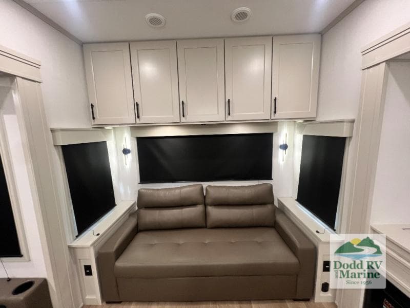 New 2026 Grand Design SOLITUDE 310GK - photo - 18