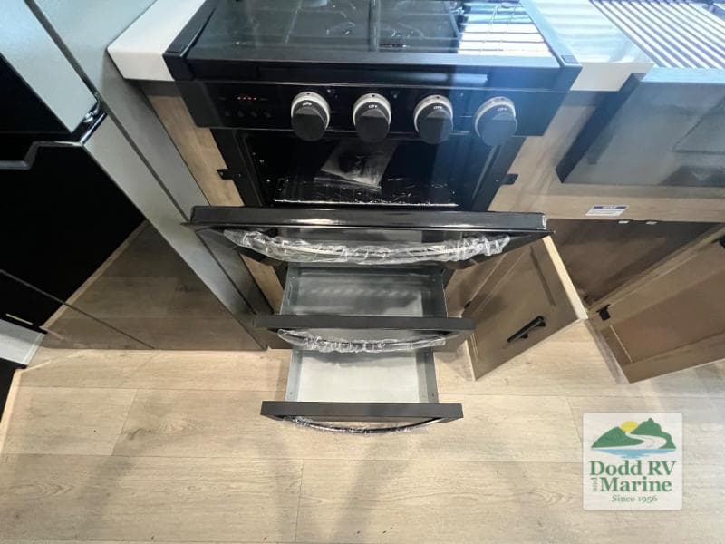 New 2026 Forest River CHEROKEE TIMBERWOLF 20OG - photo - 13