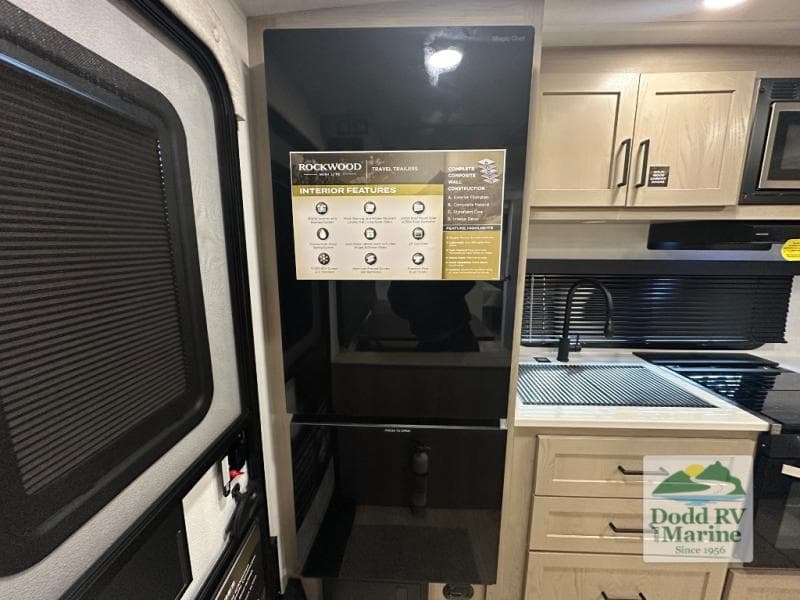 New 2026 Forest River ROCKWOOD MINI LITE 2515S - photo - 15