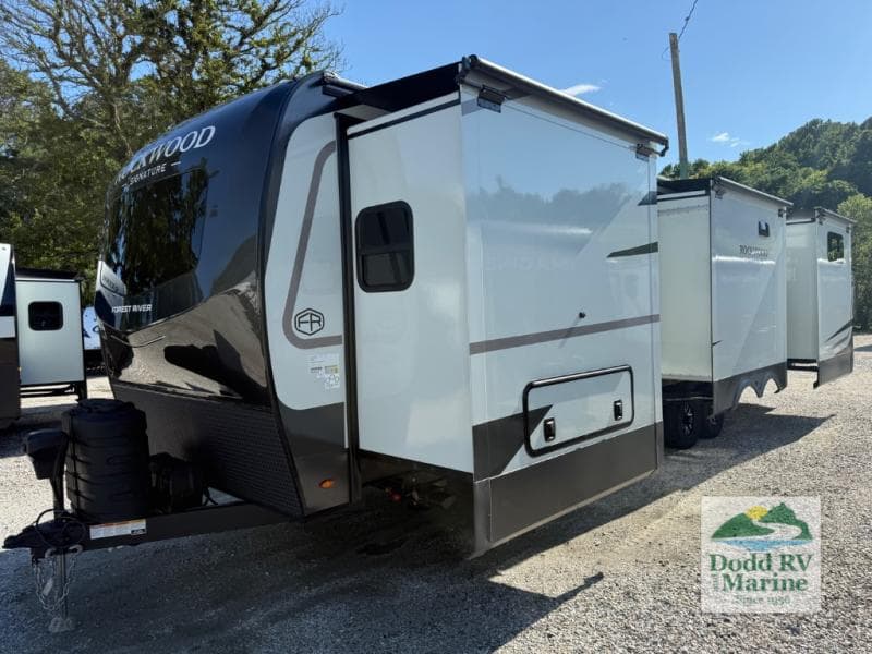 2027 Forest River ROCKWOOD SIGNATURE 8336BH Photo in Yorktown VA 23692