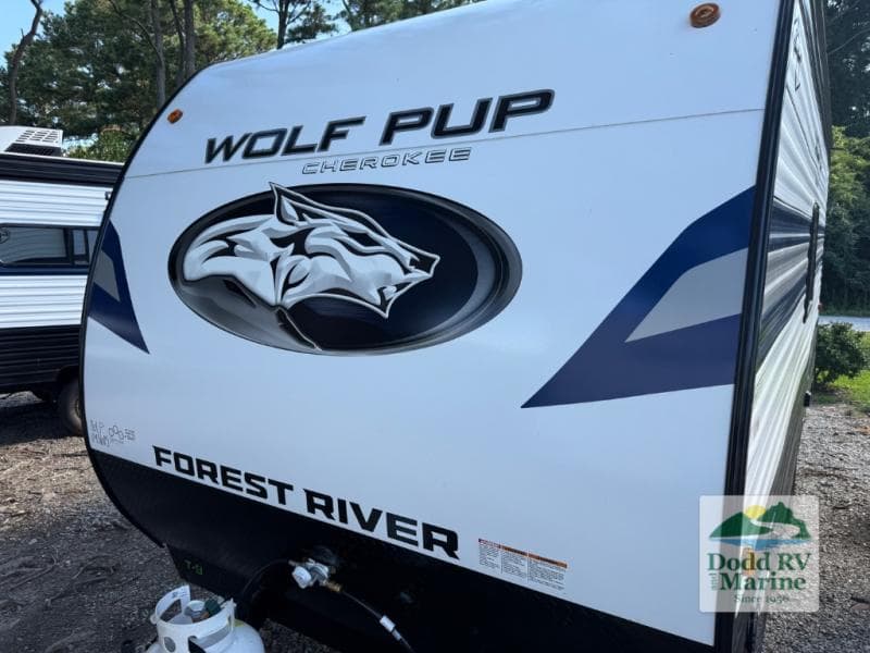 New 2027 Forest River CHEROKEE WOLF PUP 16LP - photo - 33