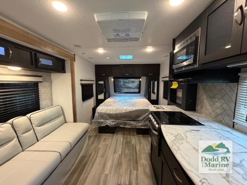 2023 Coachman Freedom Express 192RBS Photo in Yorktown VA 23692
