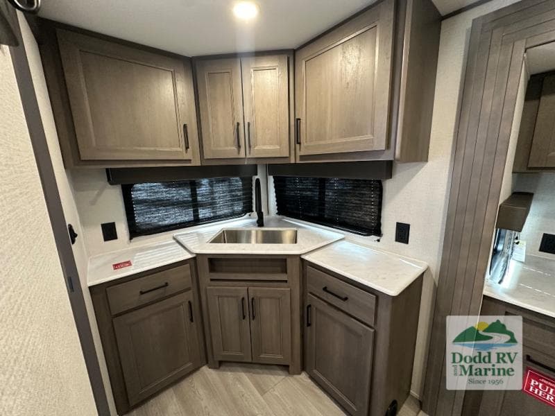 New 2026 Grand Design TRANSCEND XPLOR 25MLX - photo - 7