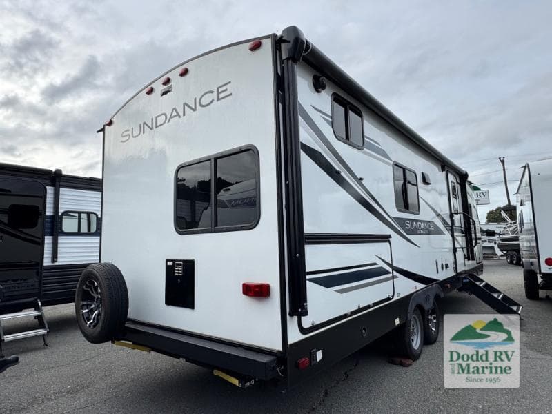 Pre-Owned 2022 Heartland Sundance 265BH - photo - 26