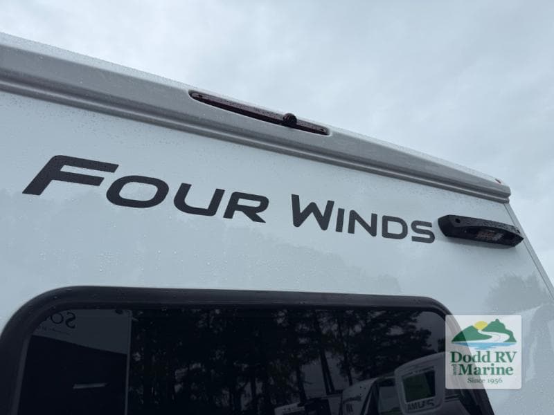 New 2027 Thor THOR FOUR WINDS 19Z - photo - 34