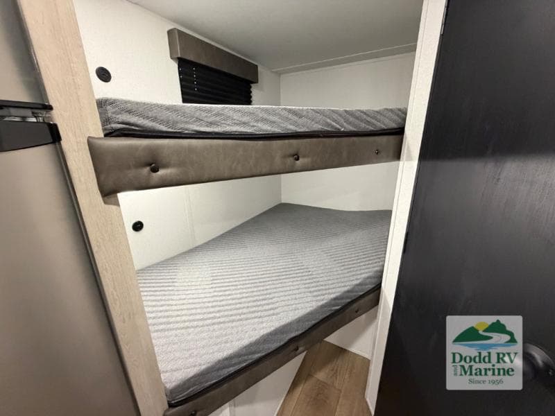 New 2026 Forest River PUMA CAMP EDITION 18BHCE - photo - 28