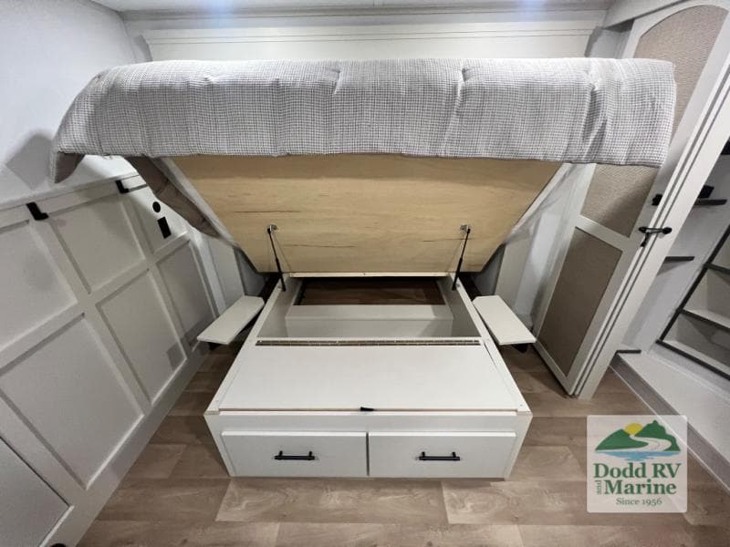 New 2026 Grand Design SOLITUDE 310GK - photo - 41