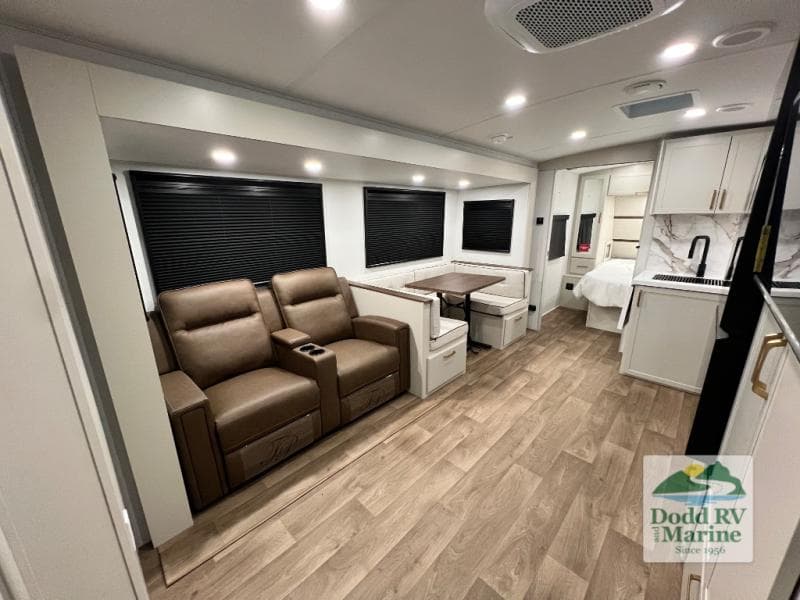 2027 Grand Design IMAGINE 2800BH Photo in Yorktown VA 23692