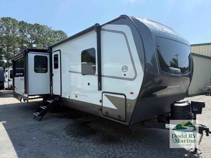 2027 Forest River ROCKWOOD ULTRA LITE RLT2916RL Photo in Yorktown VA 23692