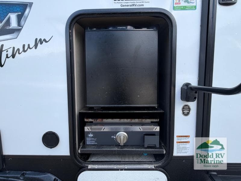 Pre-Owned 2023 Forest River SALEM CRUISE LITE 26DBUDX - photo - 47